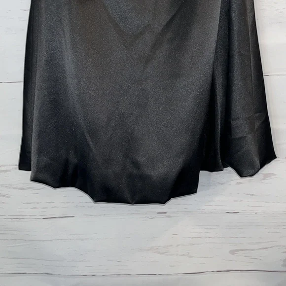 White House Black Market Strapless Little Black Dress sz 2 - Picture 4 of 9